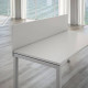 Schermo in legno con supporti “L-Shape” LineKit 180x1,8xH.41,1 cm trama grigio supporti bianchi - A4
